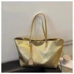 Shinny tote bag gold